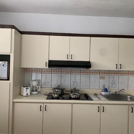 Crab Island Adventures Apartments ビエケス エクステリア 写真